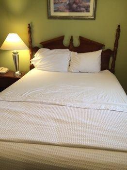 Hospitality Inn Bowmansville Extérieur photo